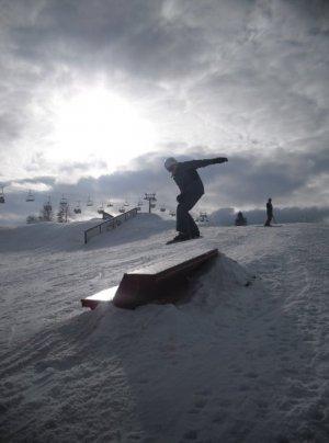 Harry Lakin, snowboard pro
